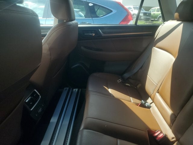 2018 Subaru Outback Touring