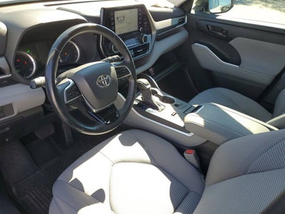 2021 Toyota Highlander Hybrid LE