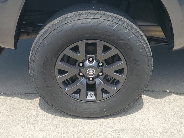 2021 Toyota Tacoma 2WD SR5