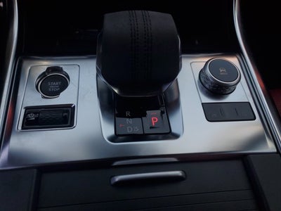 2024 Jaguar XF R-Dynamic SE