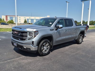 2025 GMC Sierra 1500 SLT