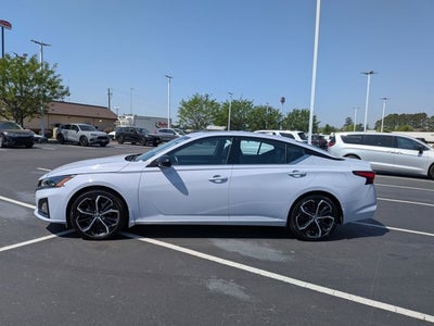 2025 Nissan Altima 2.5 SR