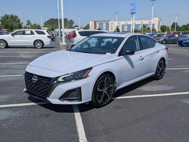 2025 Nissan Altima 2.5 SR