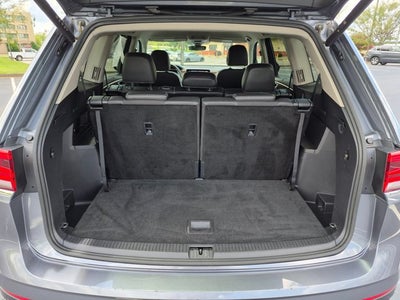 2025 Volkswagen Atlas 2.0T SE w/Technology