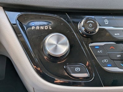 2024 Chrysler Voyager LX