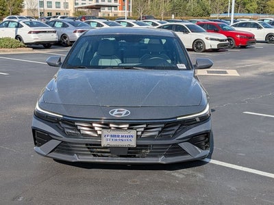 2025 Hyundai Elantra Hybrid Limited