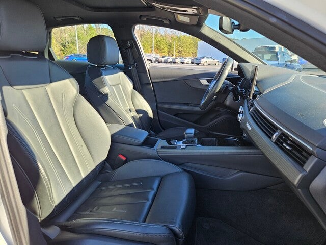 2023 Audi A4 45 S line Premium Plus