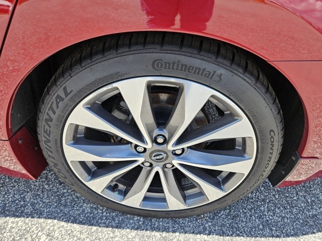 2023 Nissan Maxima Platinum