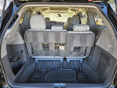 2019 Toyota Sienna L