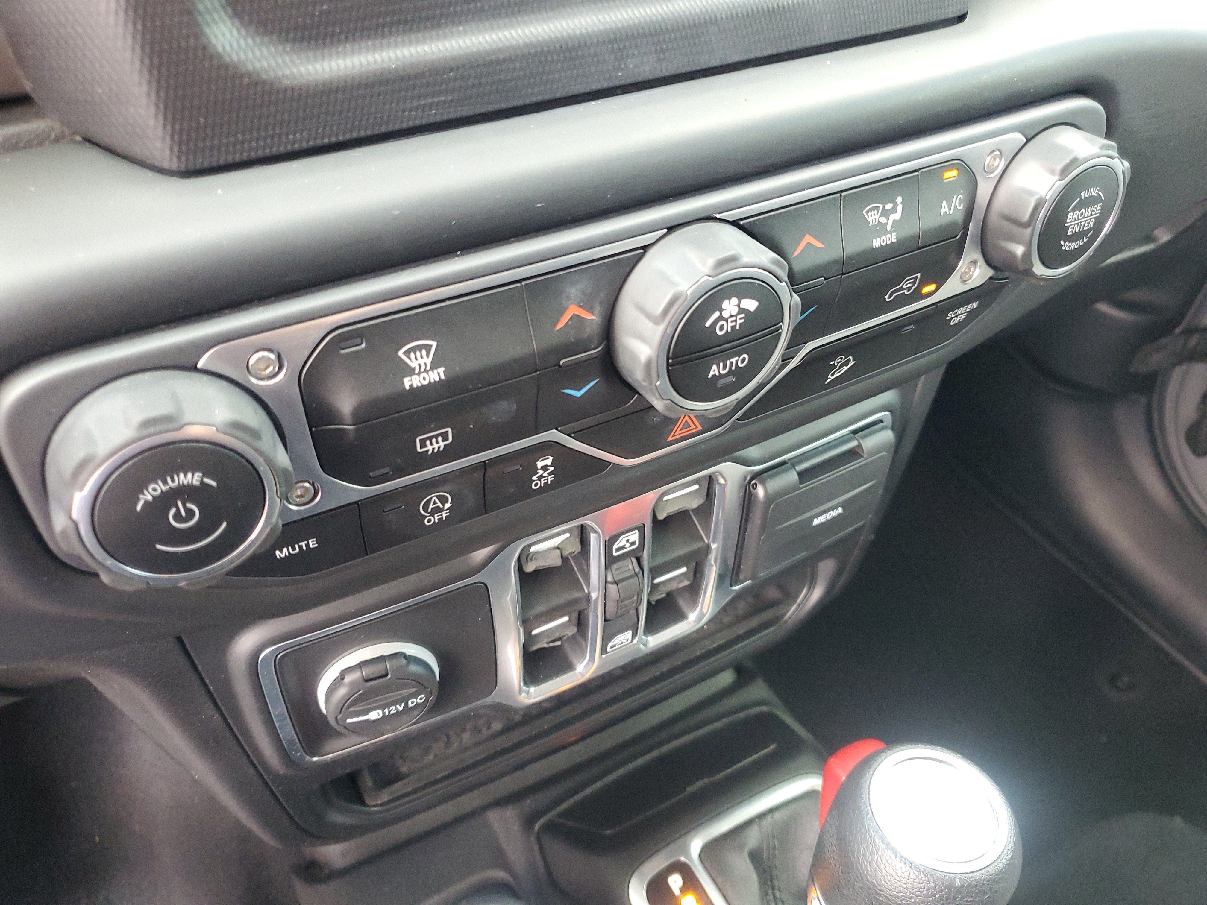 2020 Jeep Wrangler Unlimited Willys