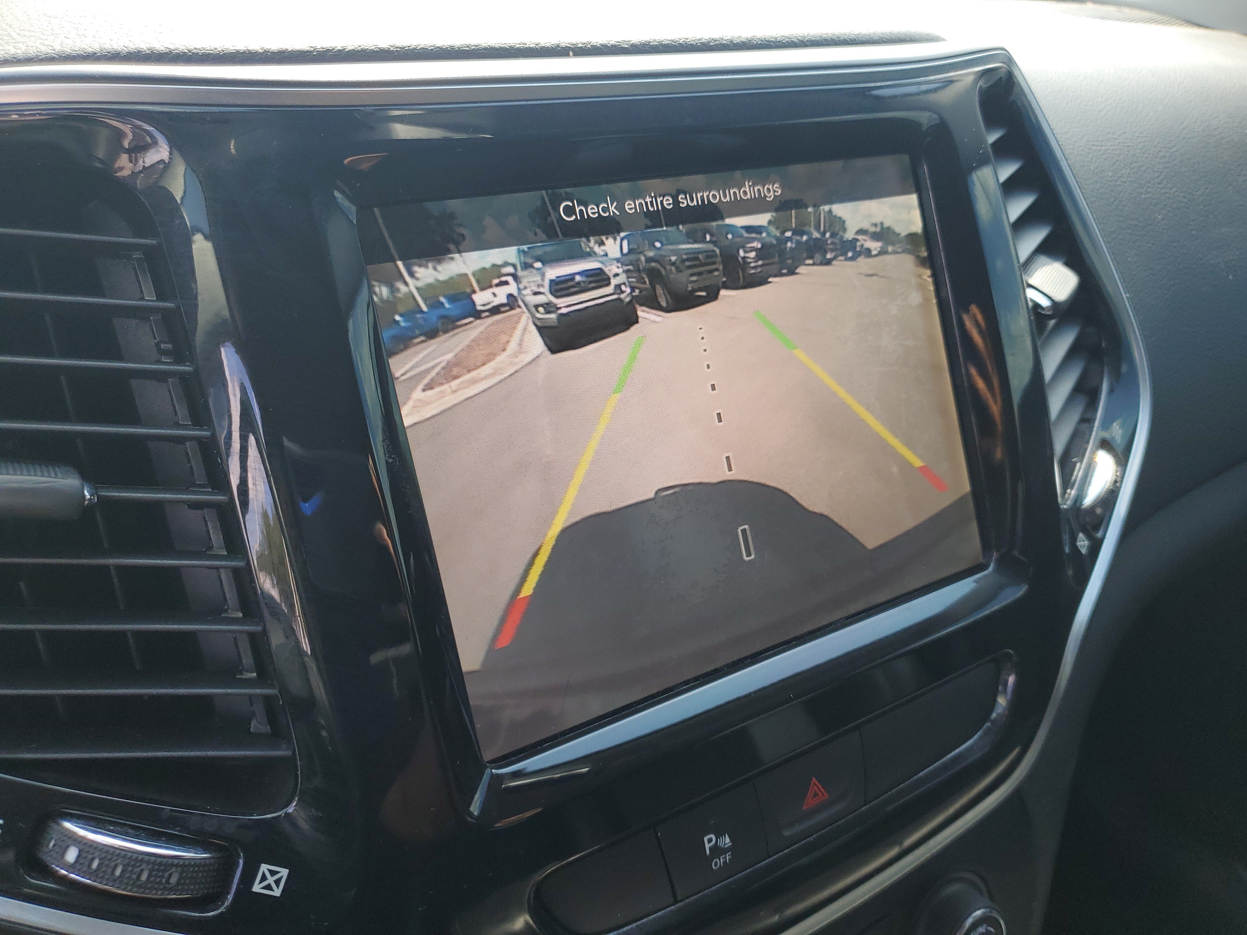 2019 Jeep Cherokee Base