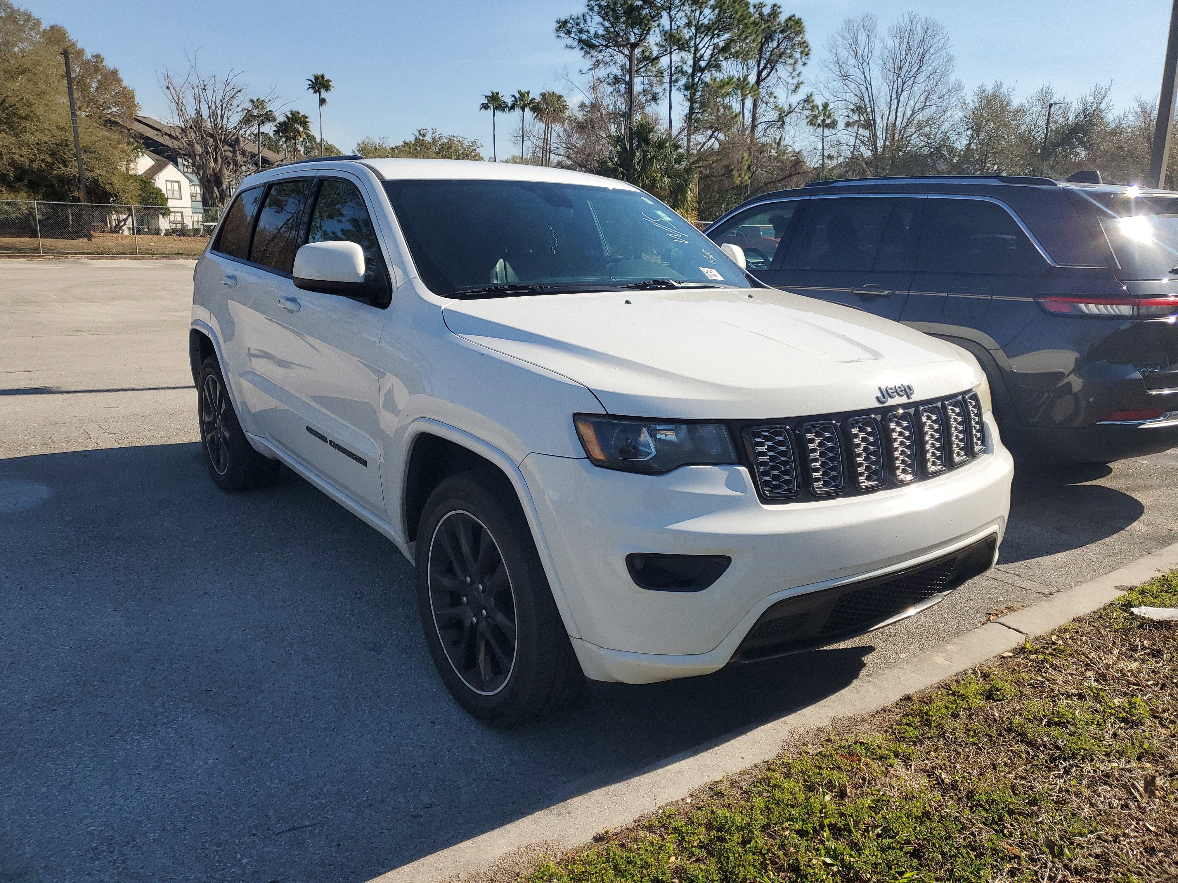 2019 Jeep Grand Cherokee Altitude