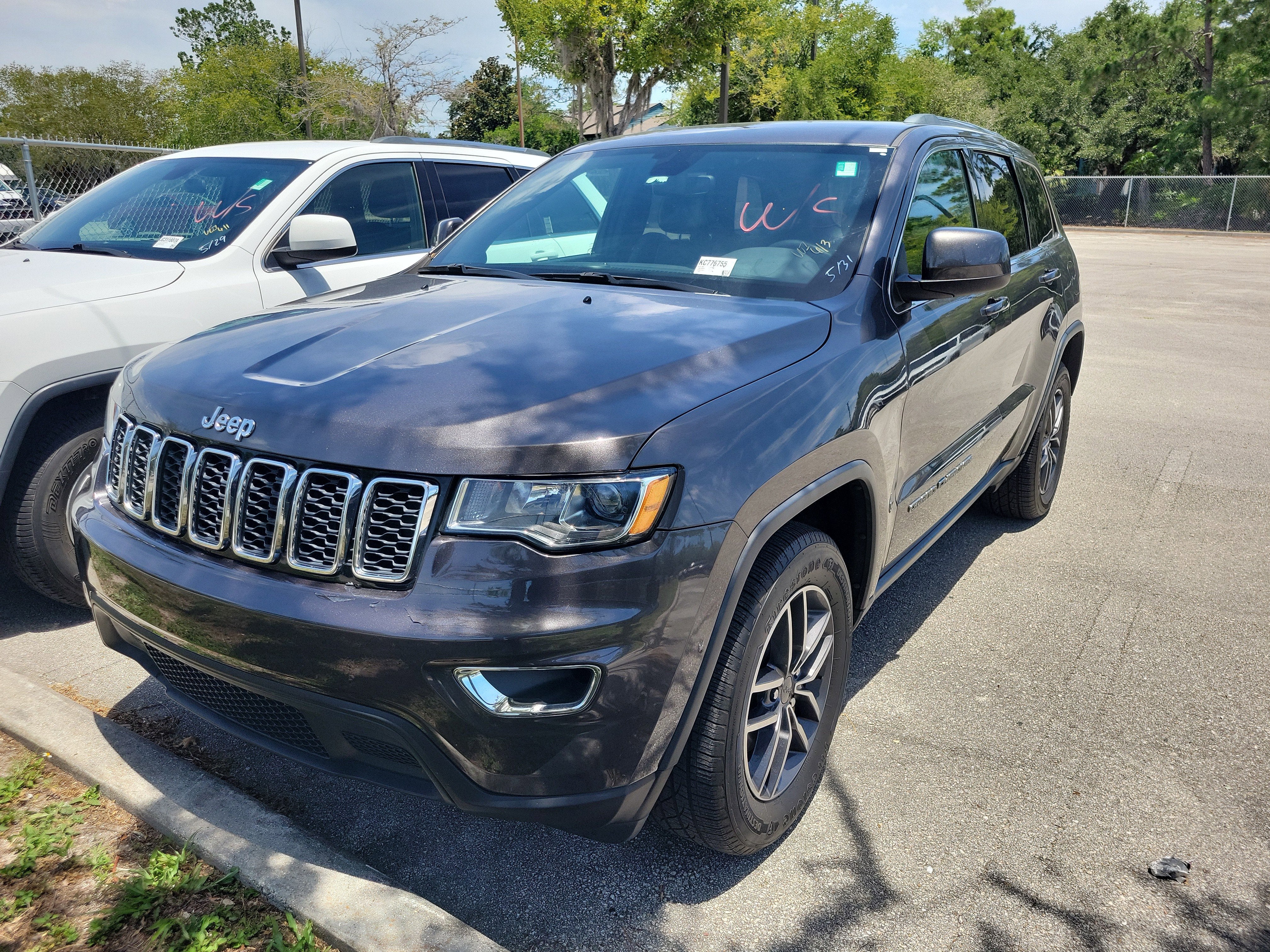 2019 Jeep Grand Cherokee Laredo E