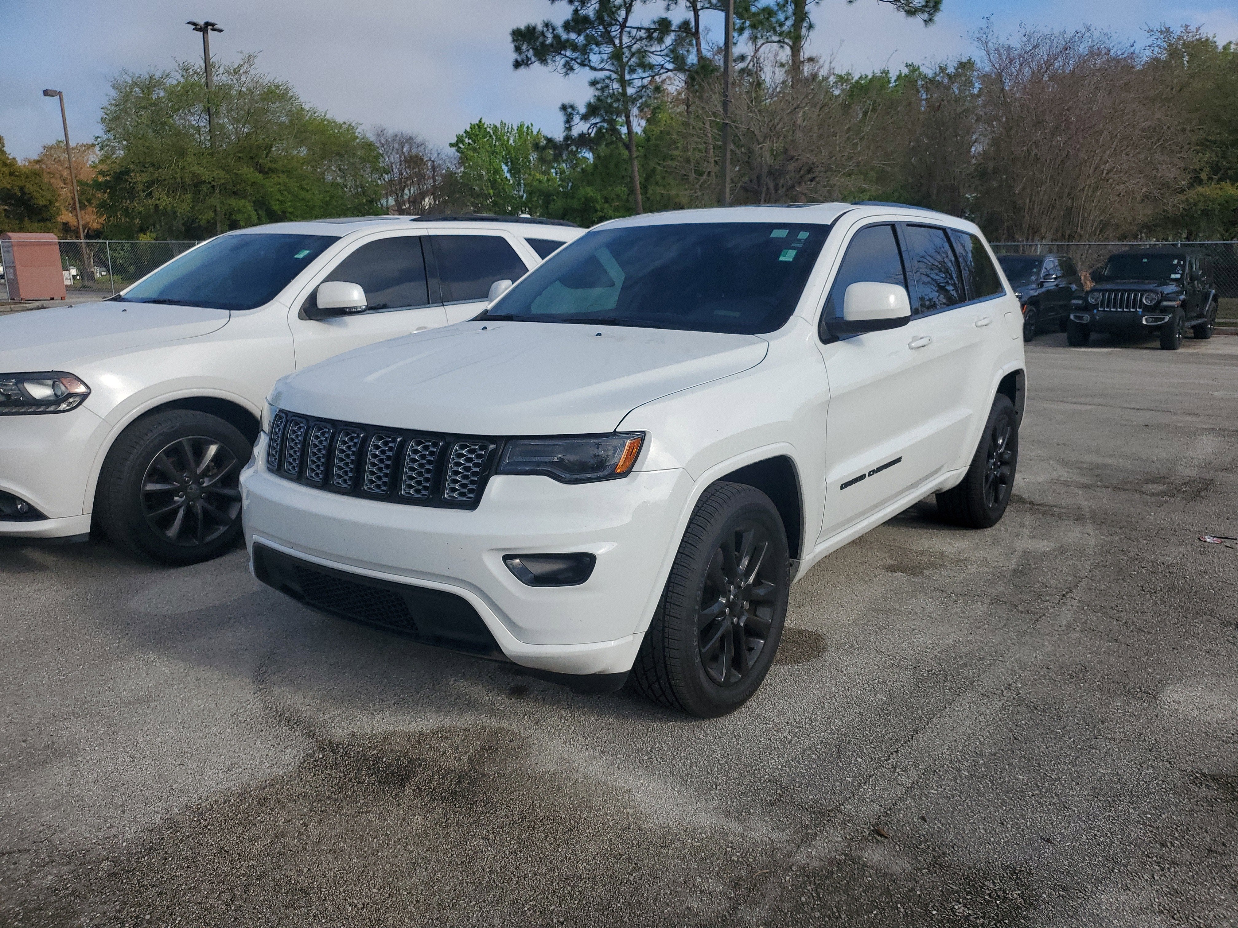 2020 Jeep Grand Cherokee Altitude