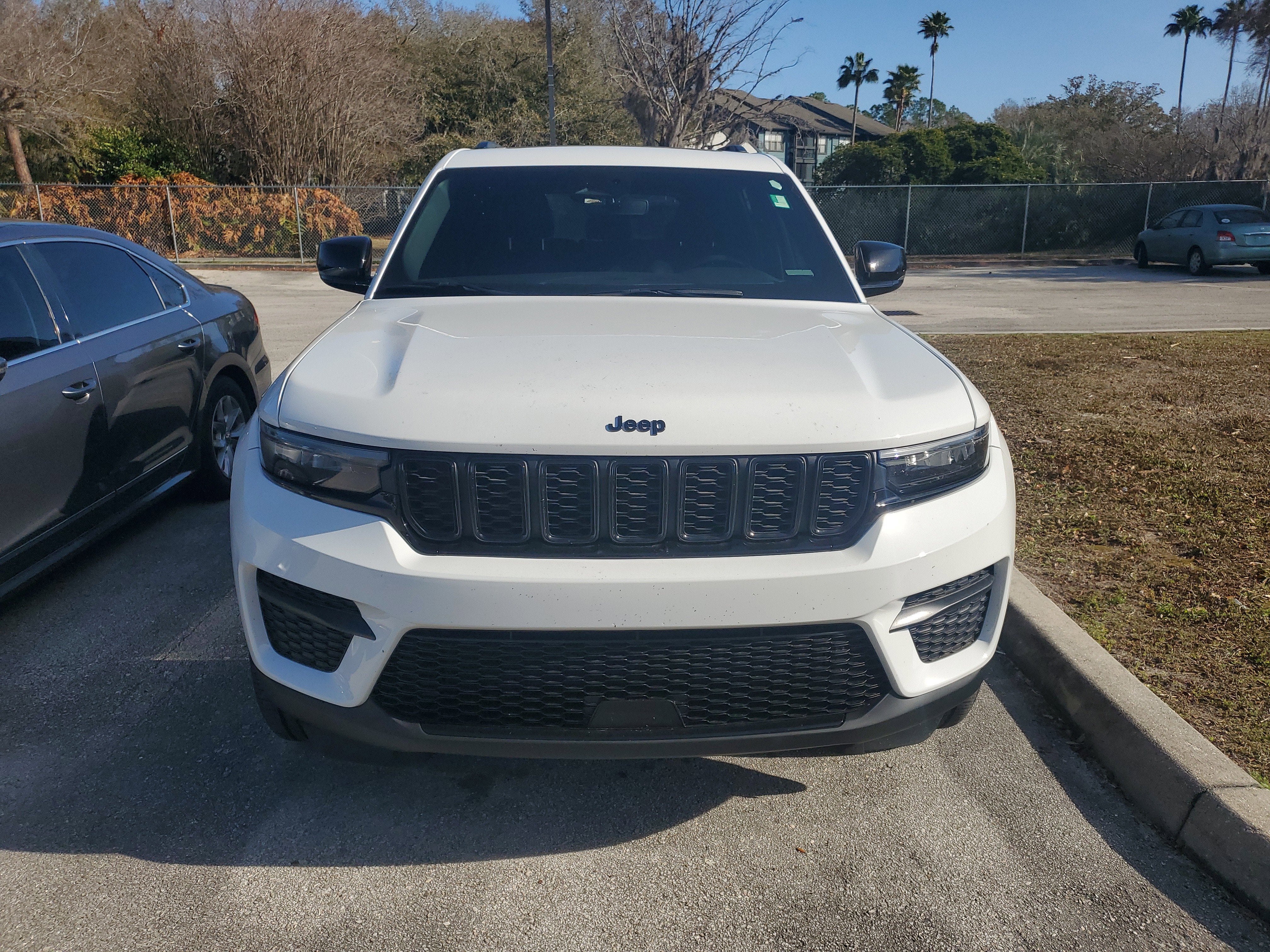 2023 Jeep Grand Cherokee Altitude