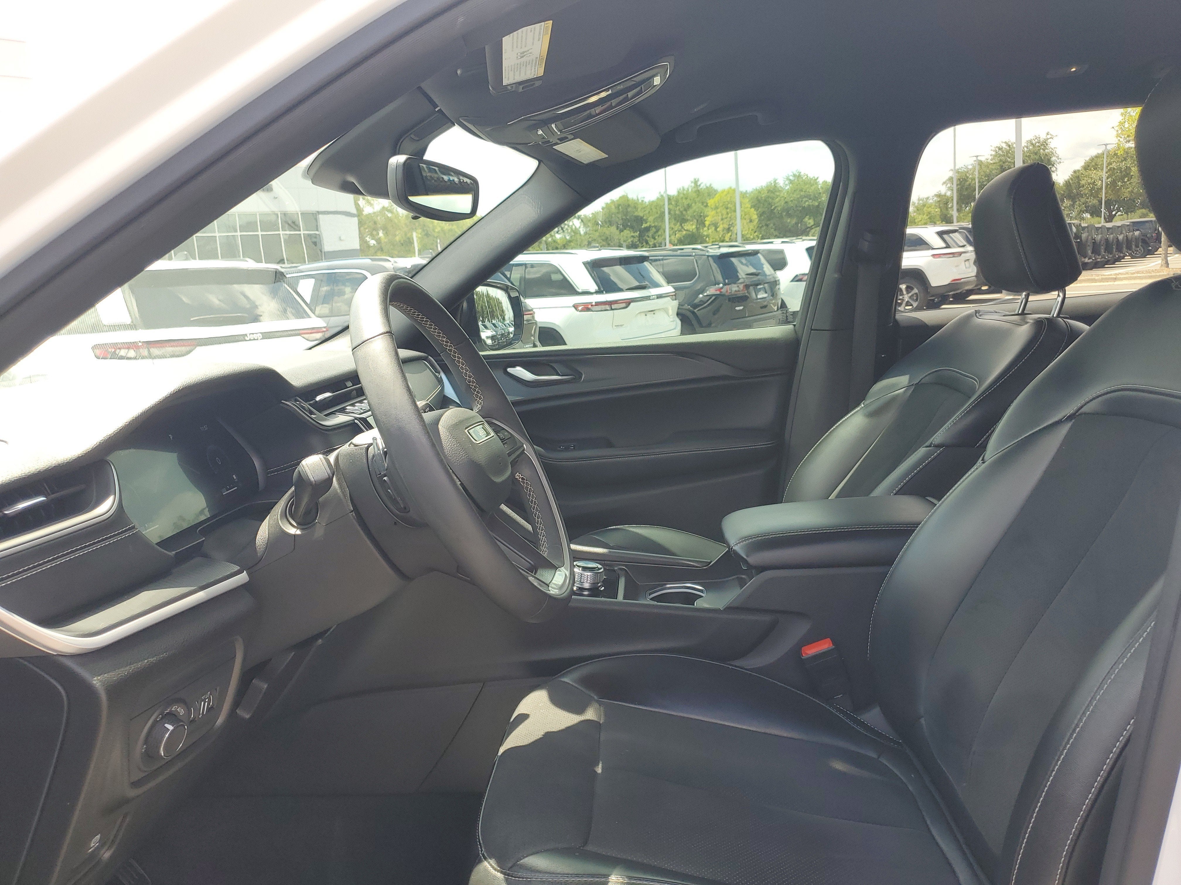 2024 Jeep Grand Cherokee L Altitude
