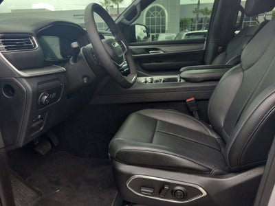 2025 Jeep Wagoneer Series II Carbide