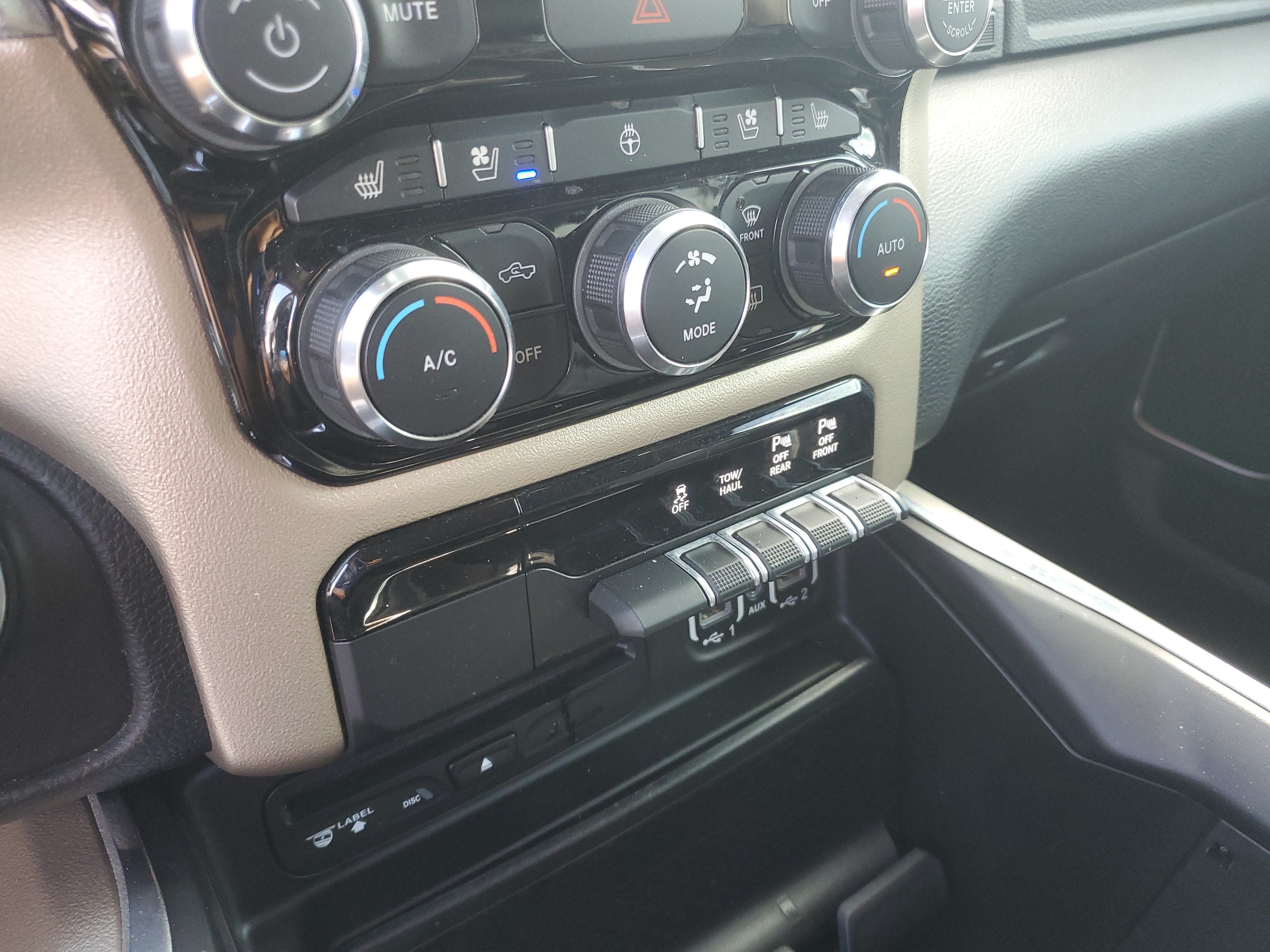 2019 RAM 1500 Laramie