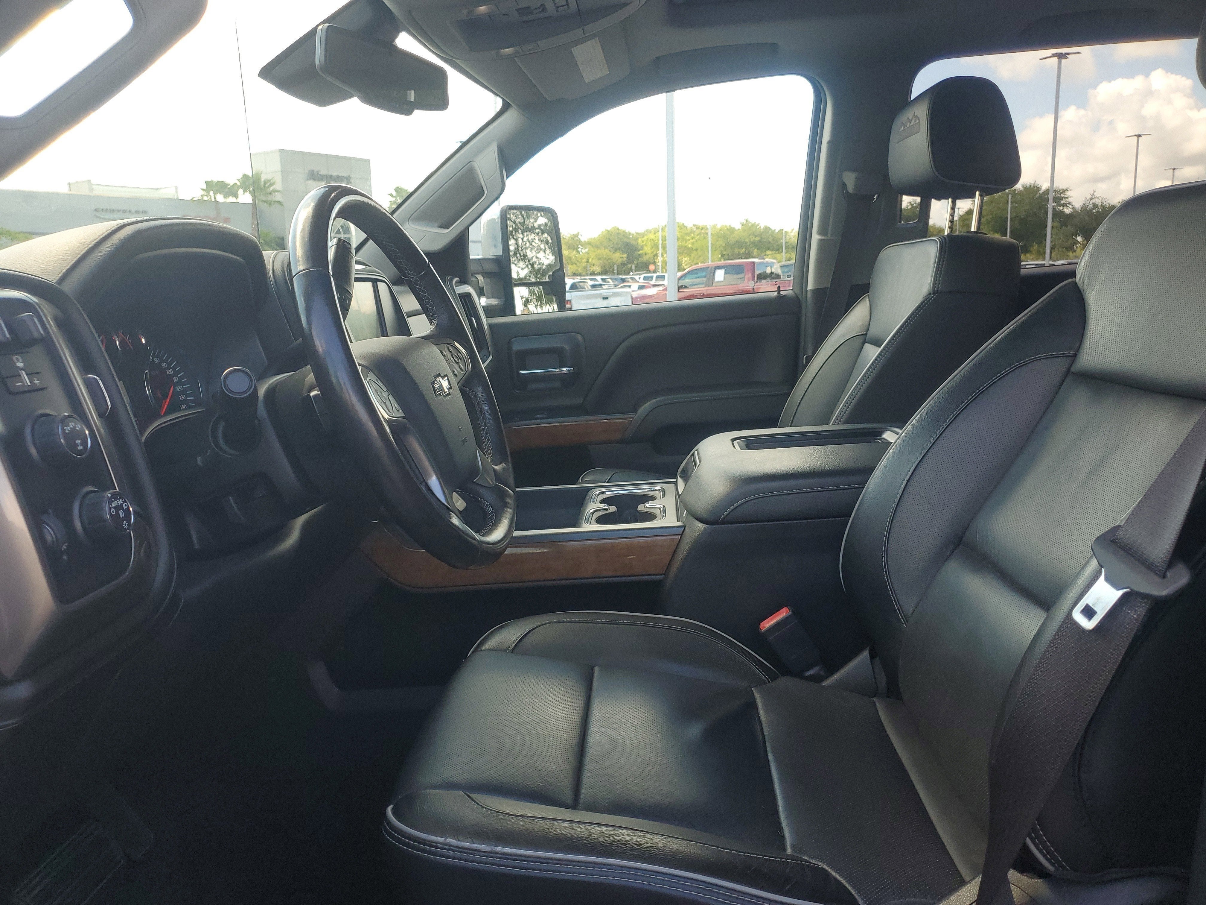 2018 Chevrolet Silverado 3500HD High Country