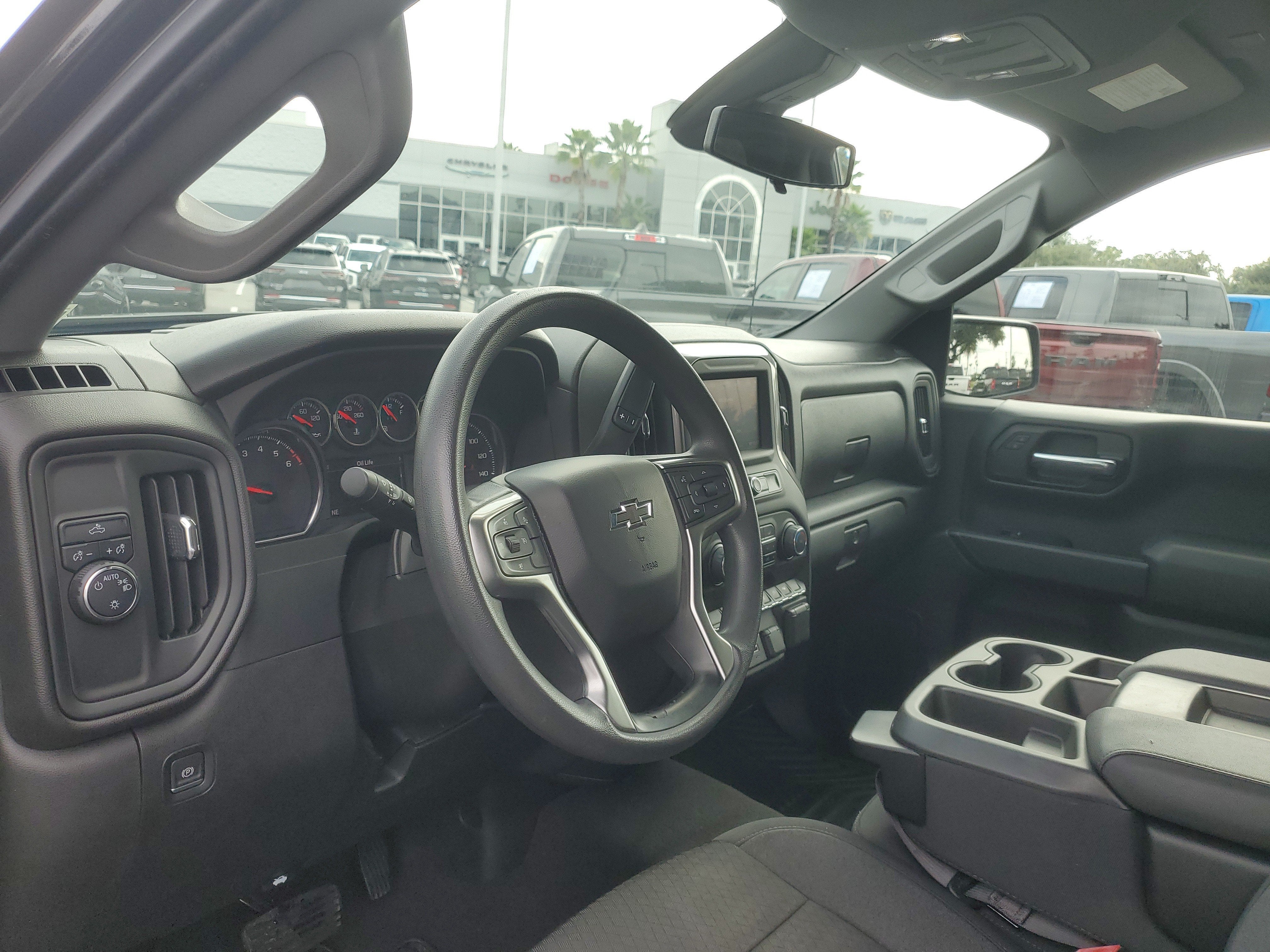 2022 Chevrolet Silverado 1500 LTD Custom