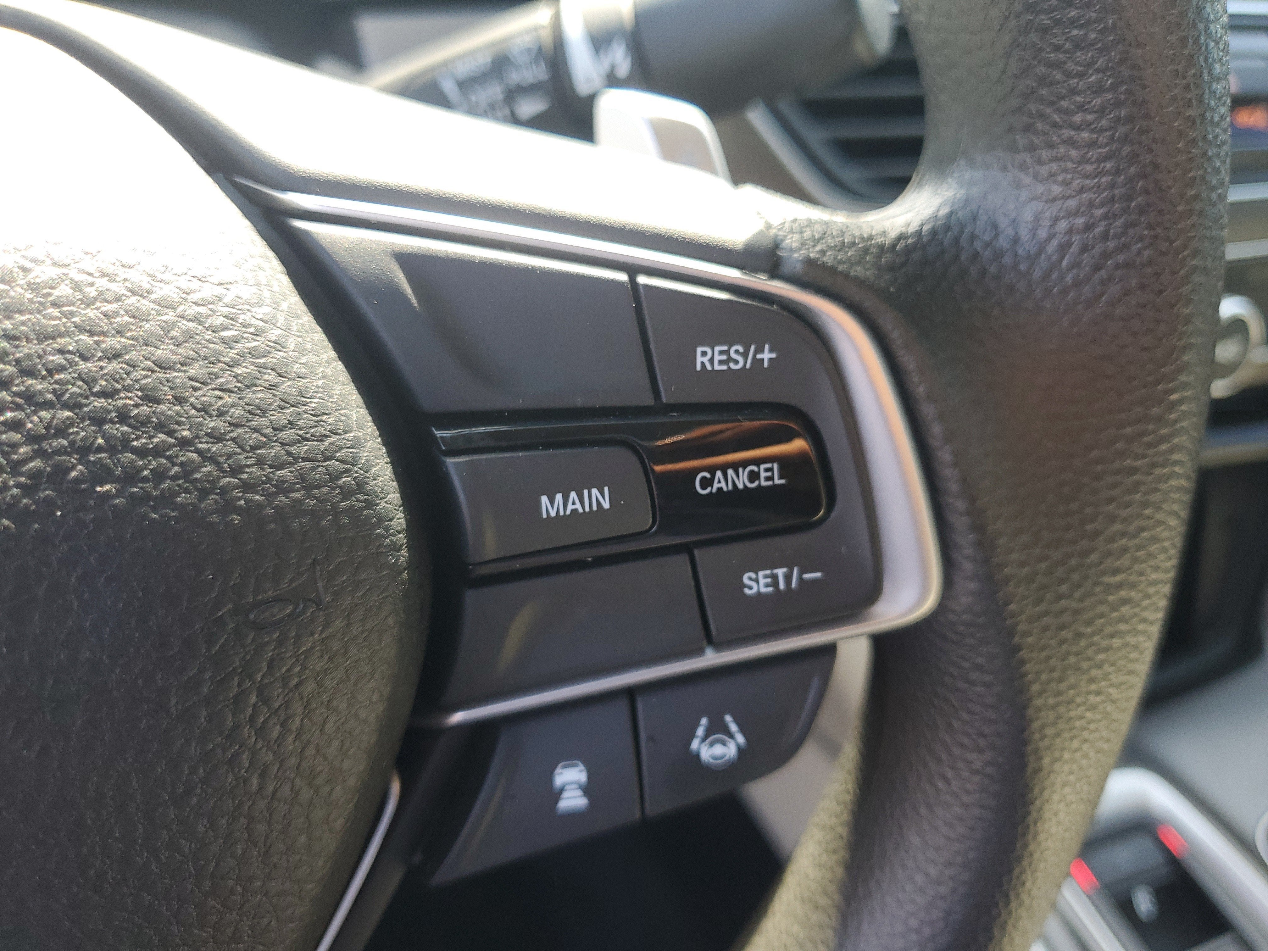 2018 Honda Accord Hybrid Base
