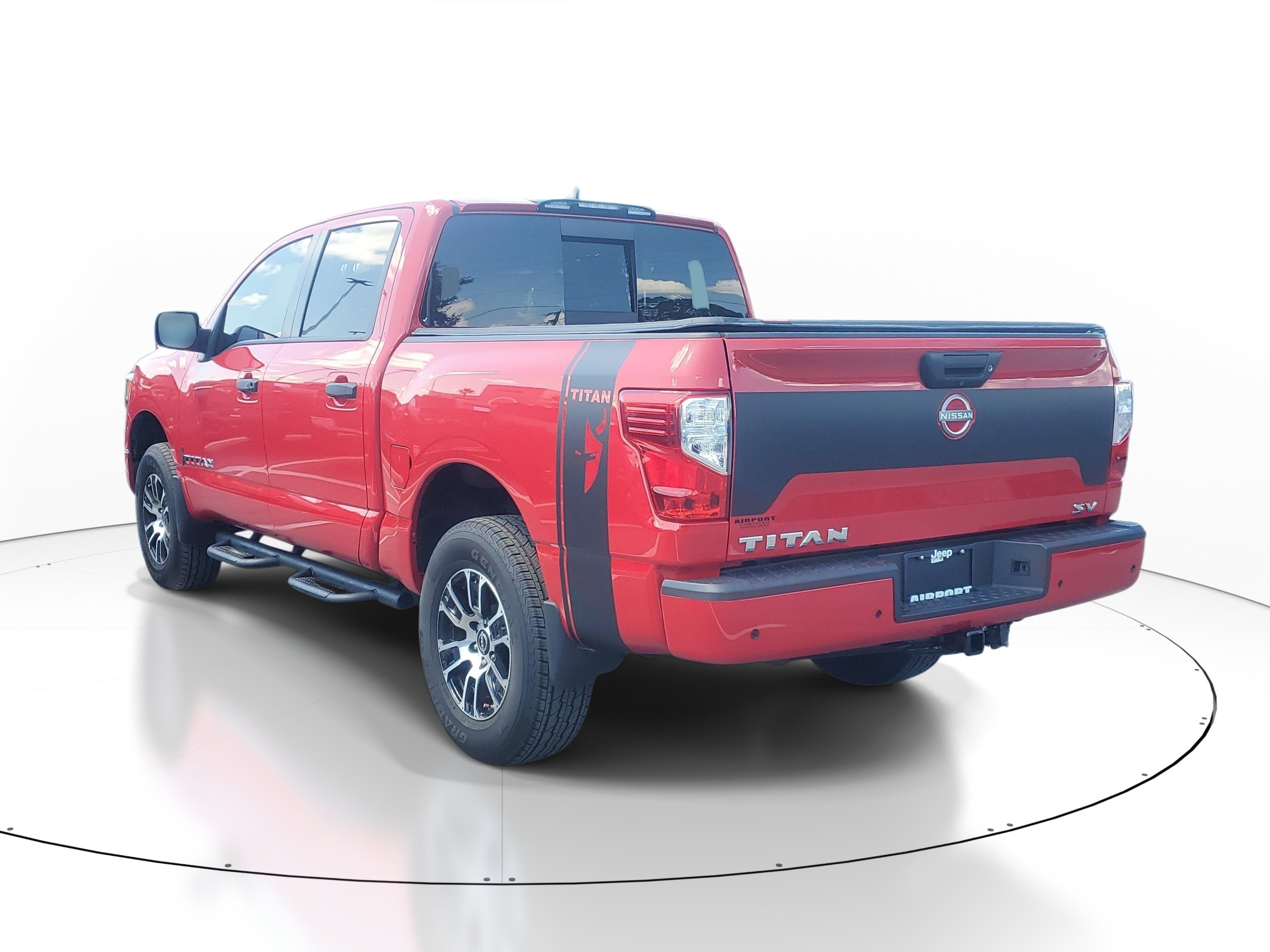2024 Nissan Titan SV