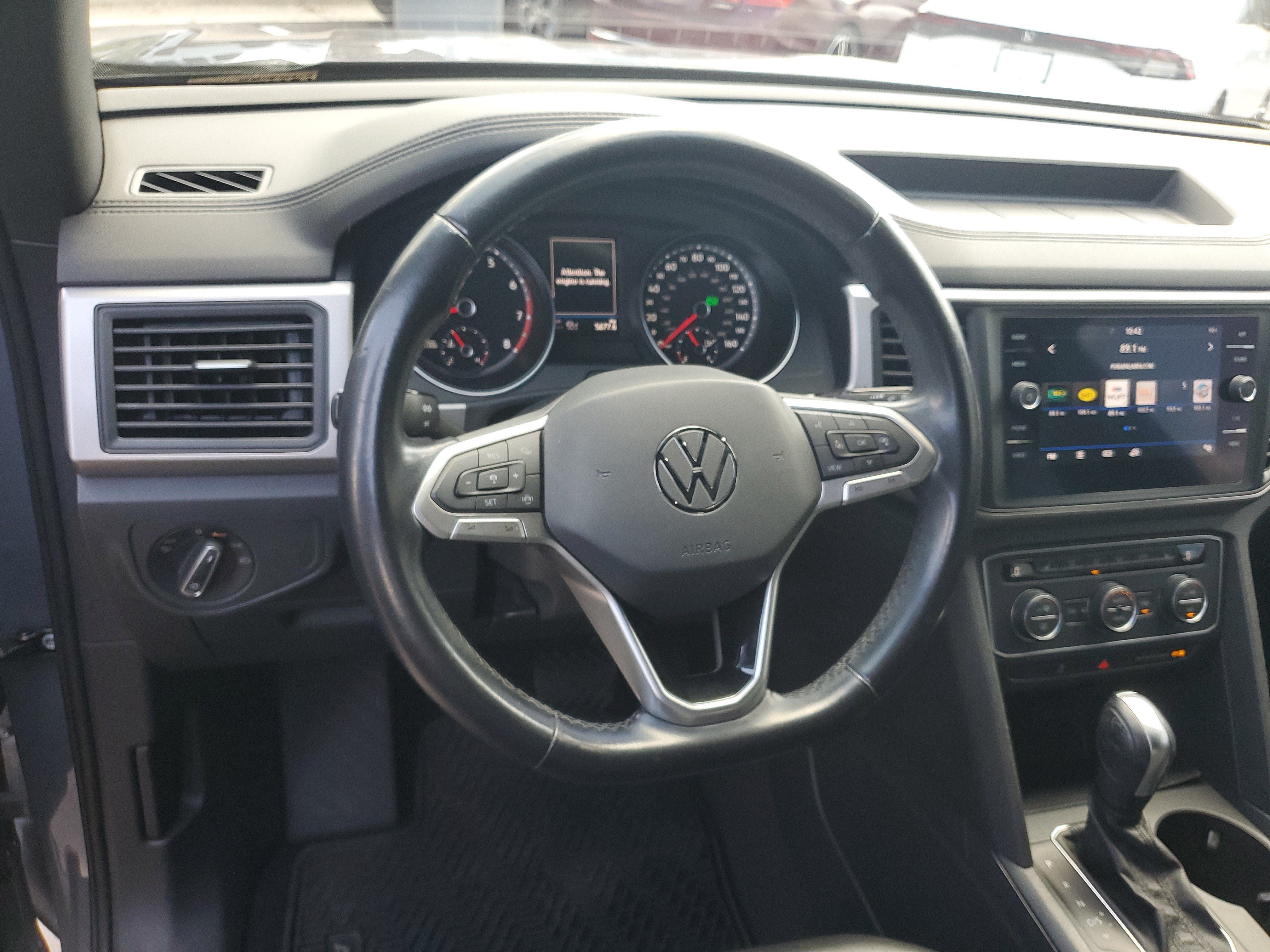 2020 Volkswagen Atlas Cross Sport 2.0T SE w/Technology