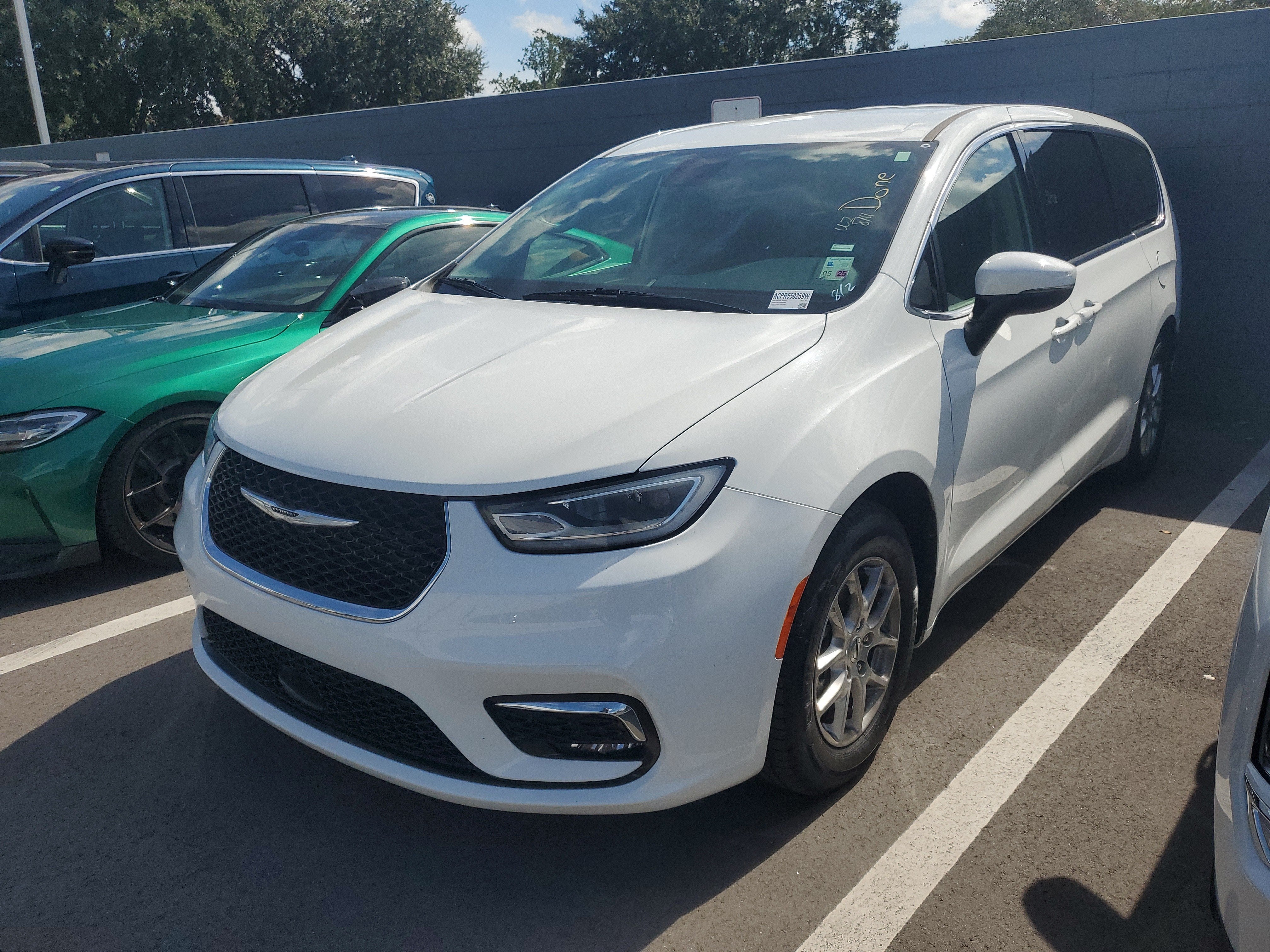 2023 Chrysler Pacifica Touring L