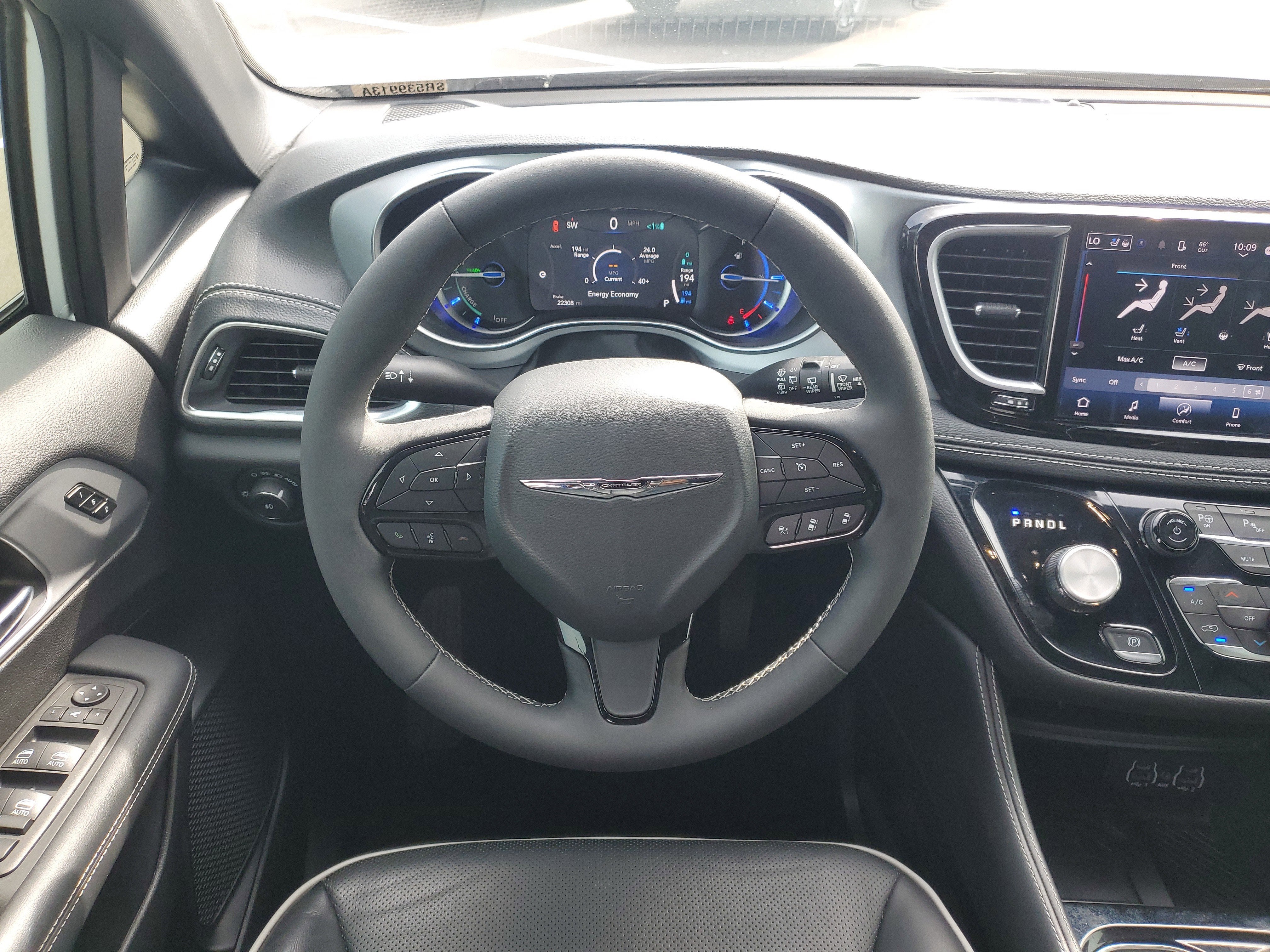2025 Chrysler Pacifica Hybrid Premium S Appearance Pkg