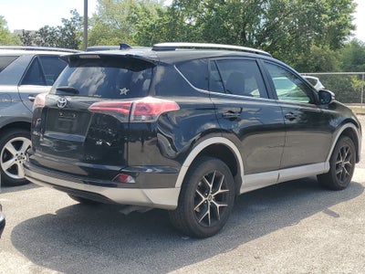 2018 Toyota RAV4 SE