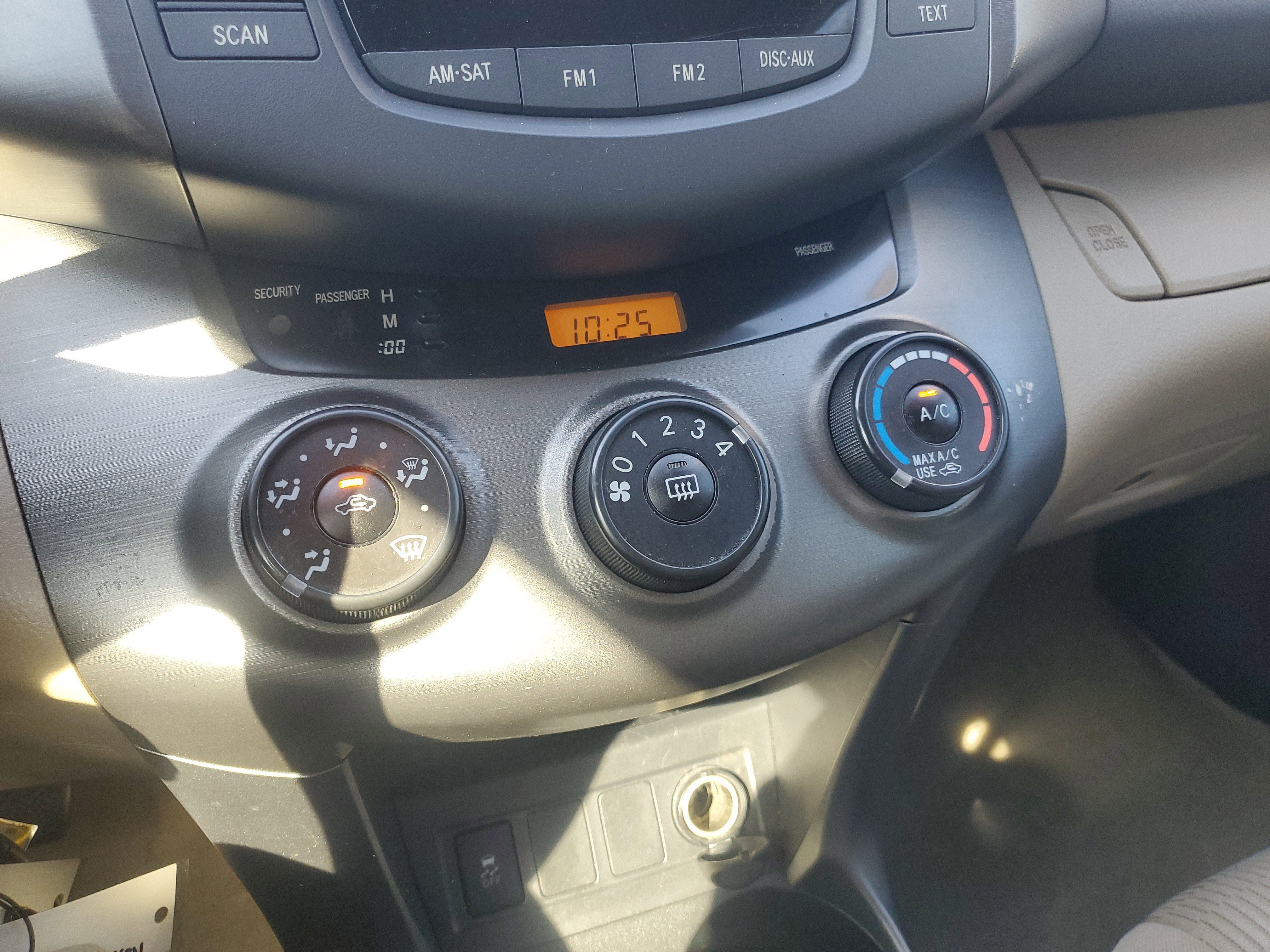 2011 Toyota RAV4 Base