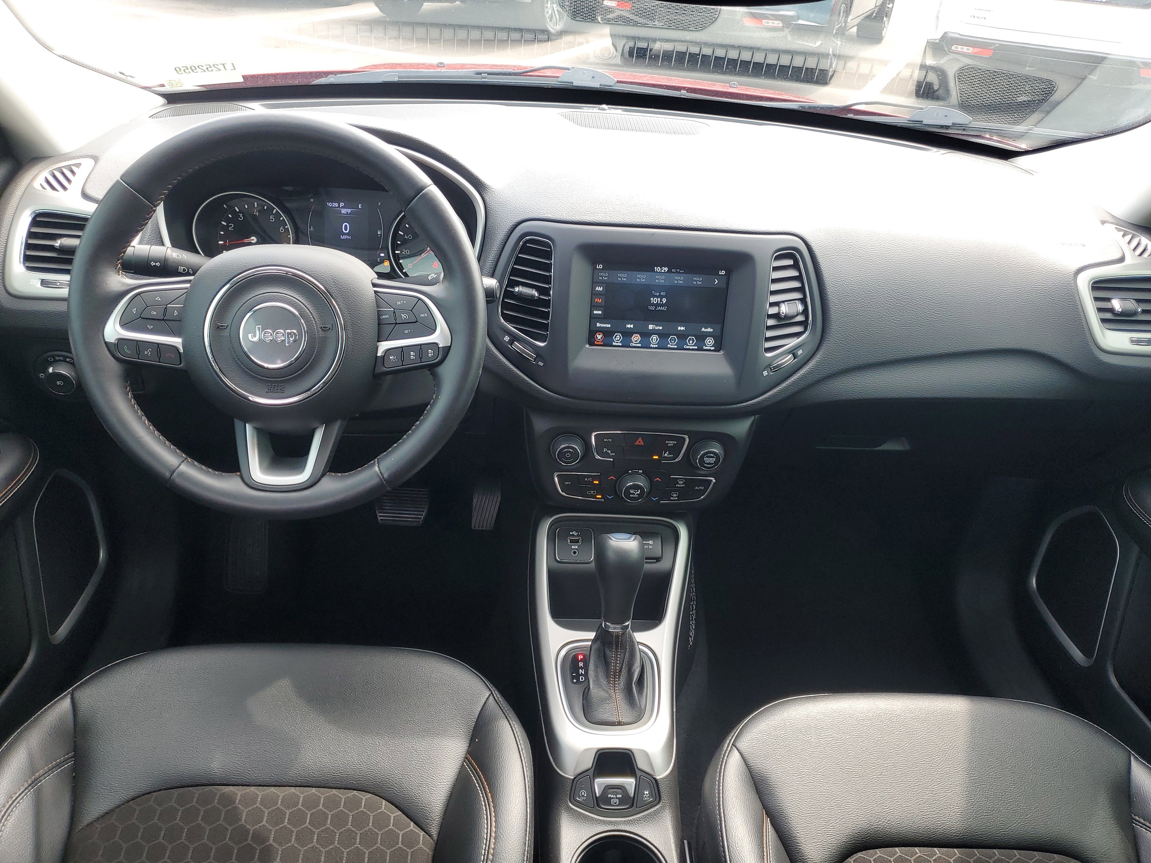 2020 Jeep Compass Latitude w/Sun/Safety Pkg