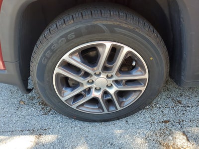 2020 Jeep Compass Latitude w/Sun/Safety Pkg