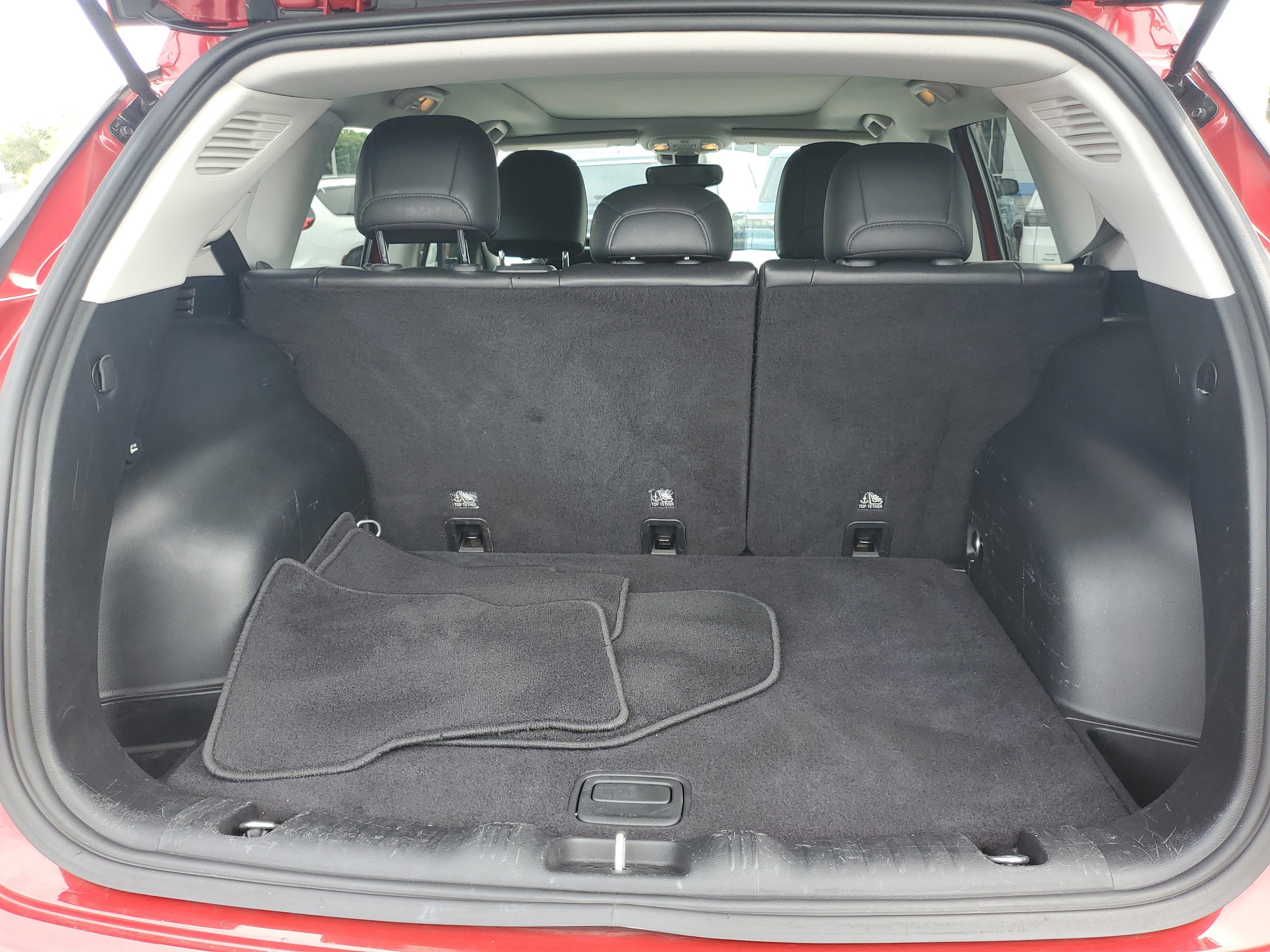 2020 Jeep Compass Latitude w/Sun/Safety Pkg