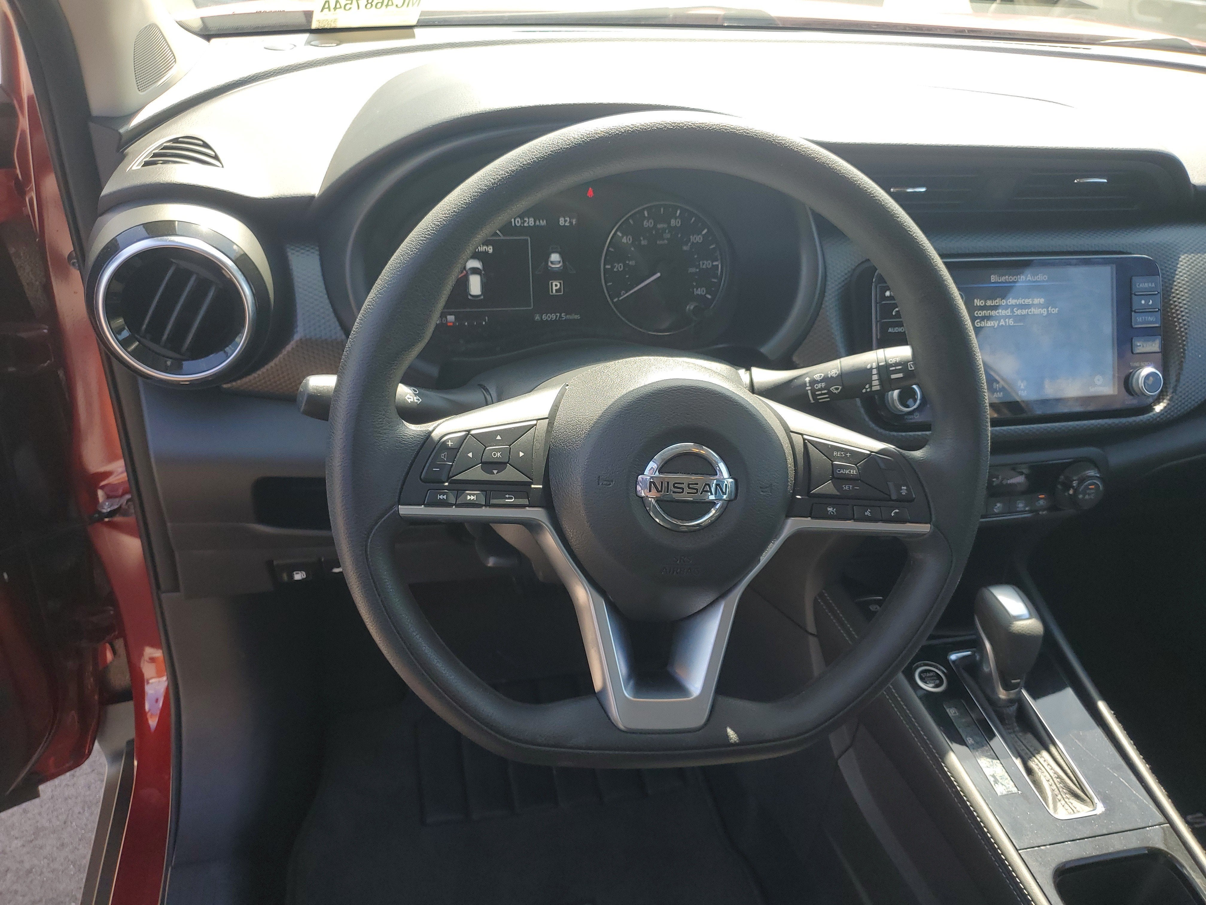 2021 Nissan Kicks SV