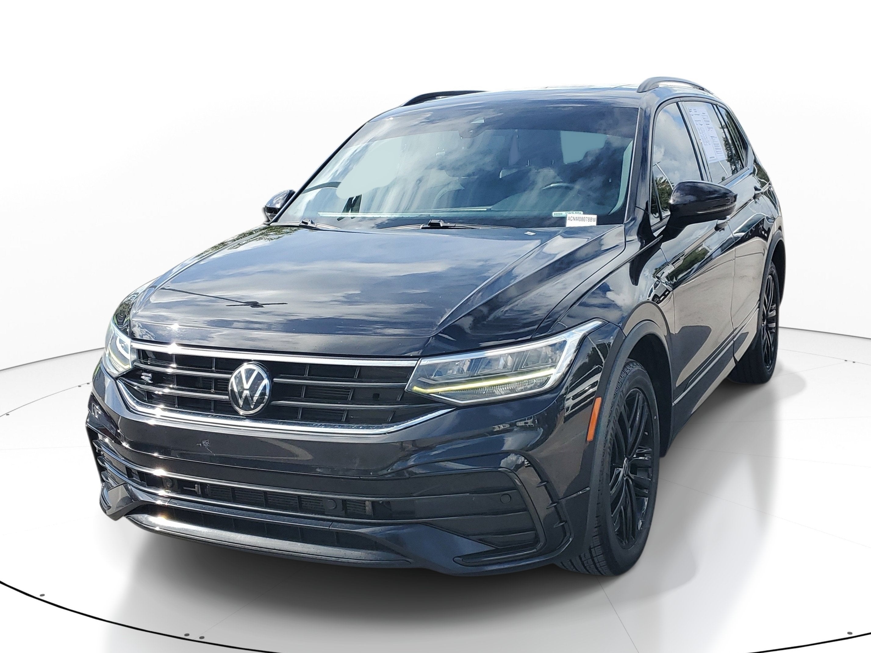 2022 Volkswagen Tiguan SE R-Line Black
