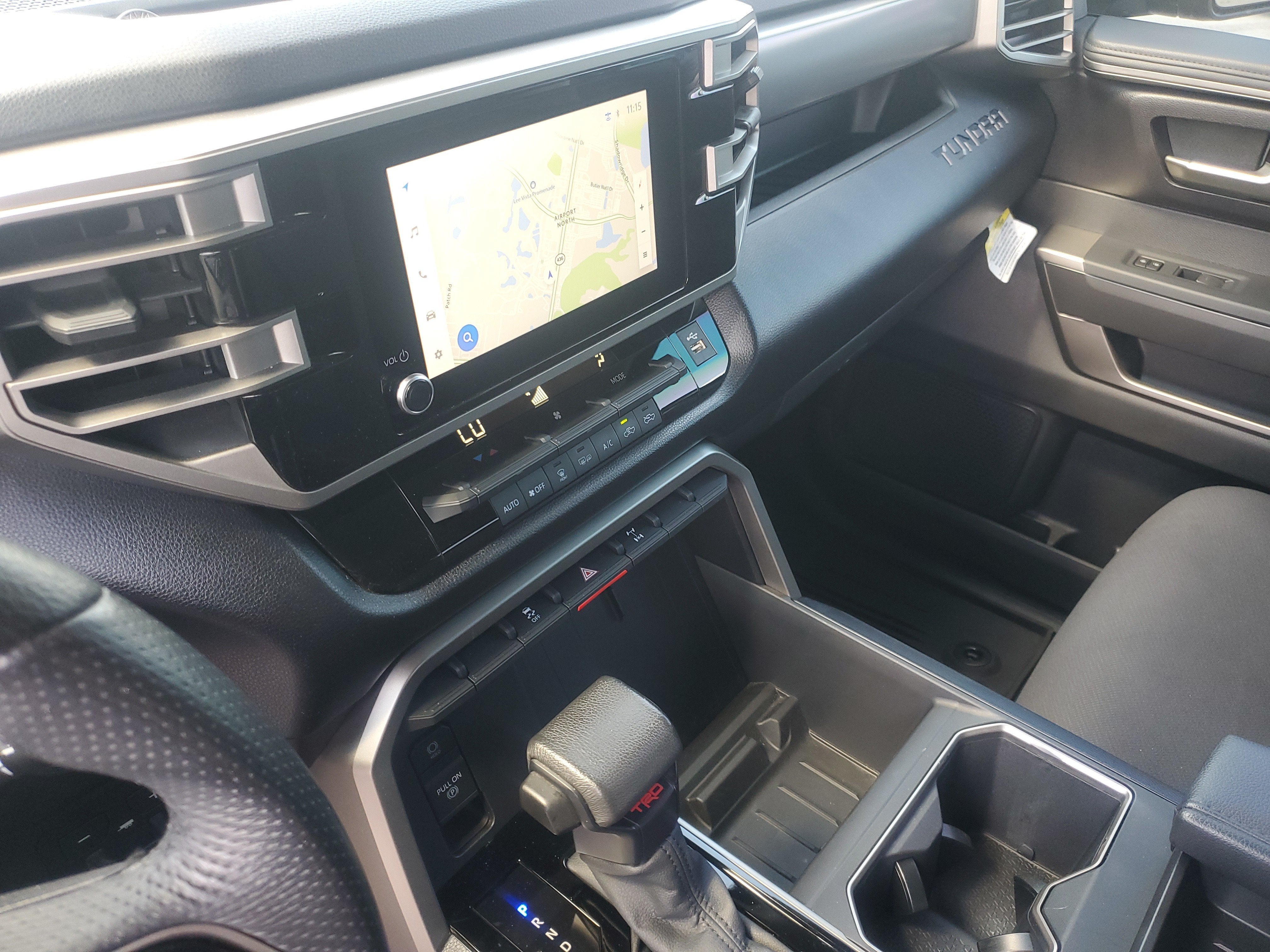 2024 Toyota Tundra 4WD SR5