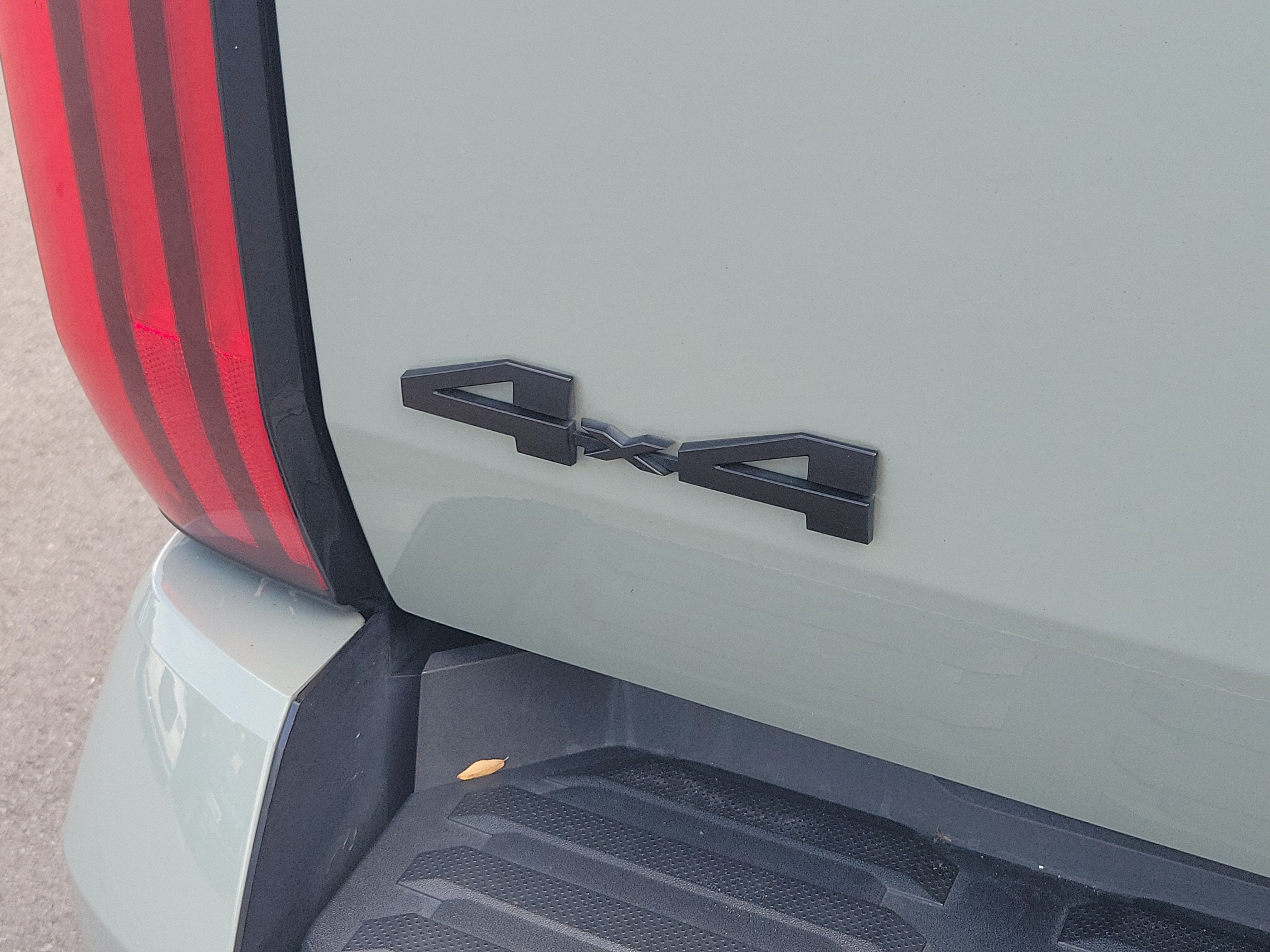 2022 Toyota Tundra 4WD SR5