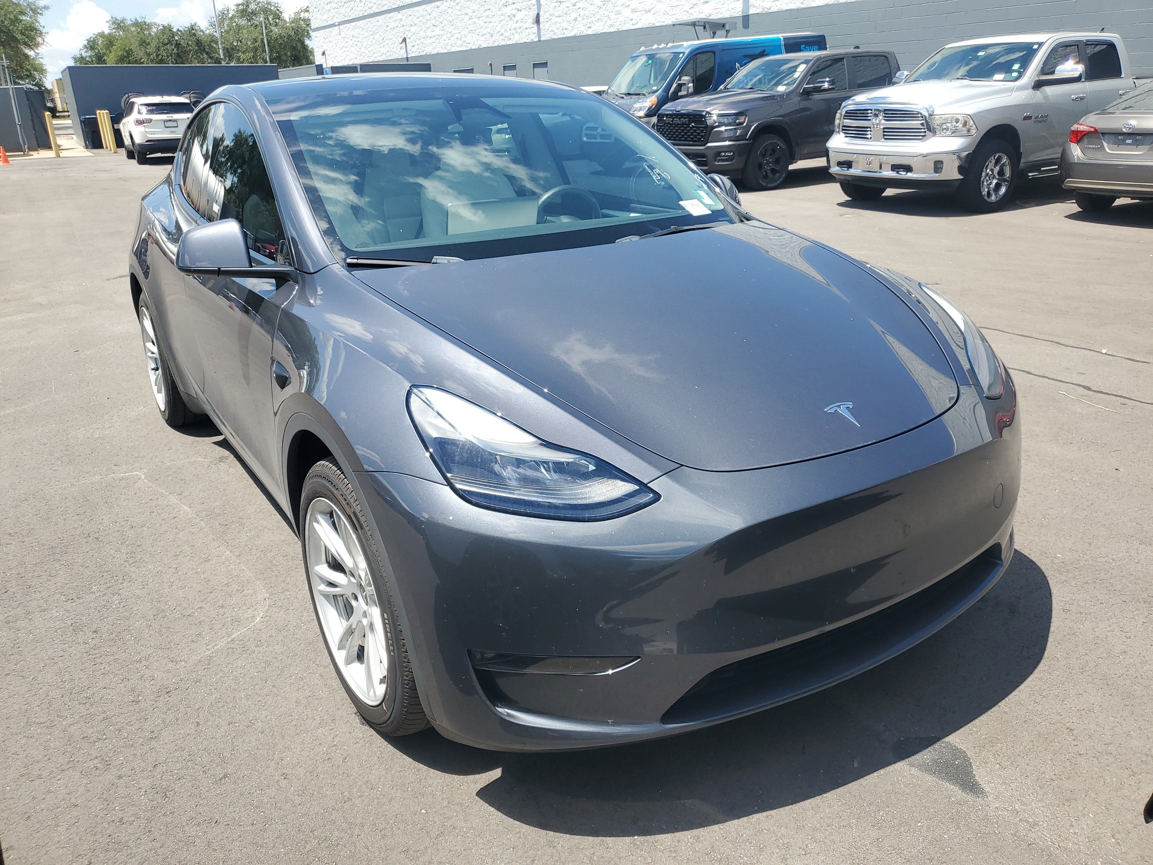 2023 Tesla Model Y Long Range