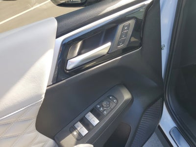 2023 Mitsubishi Outlander SEL