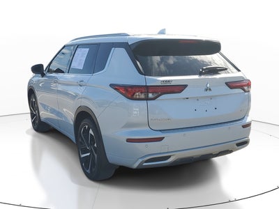 2023 Mitsubishi Outlander SEL