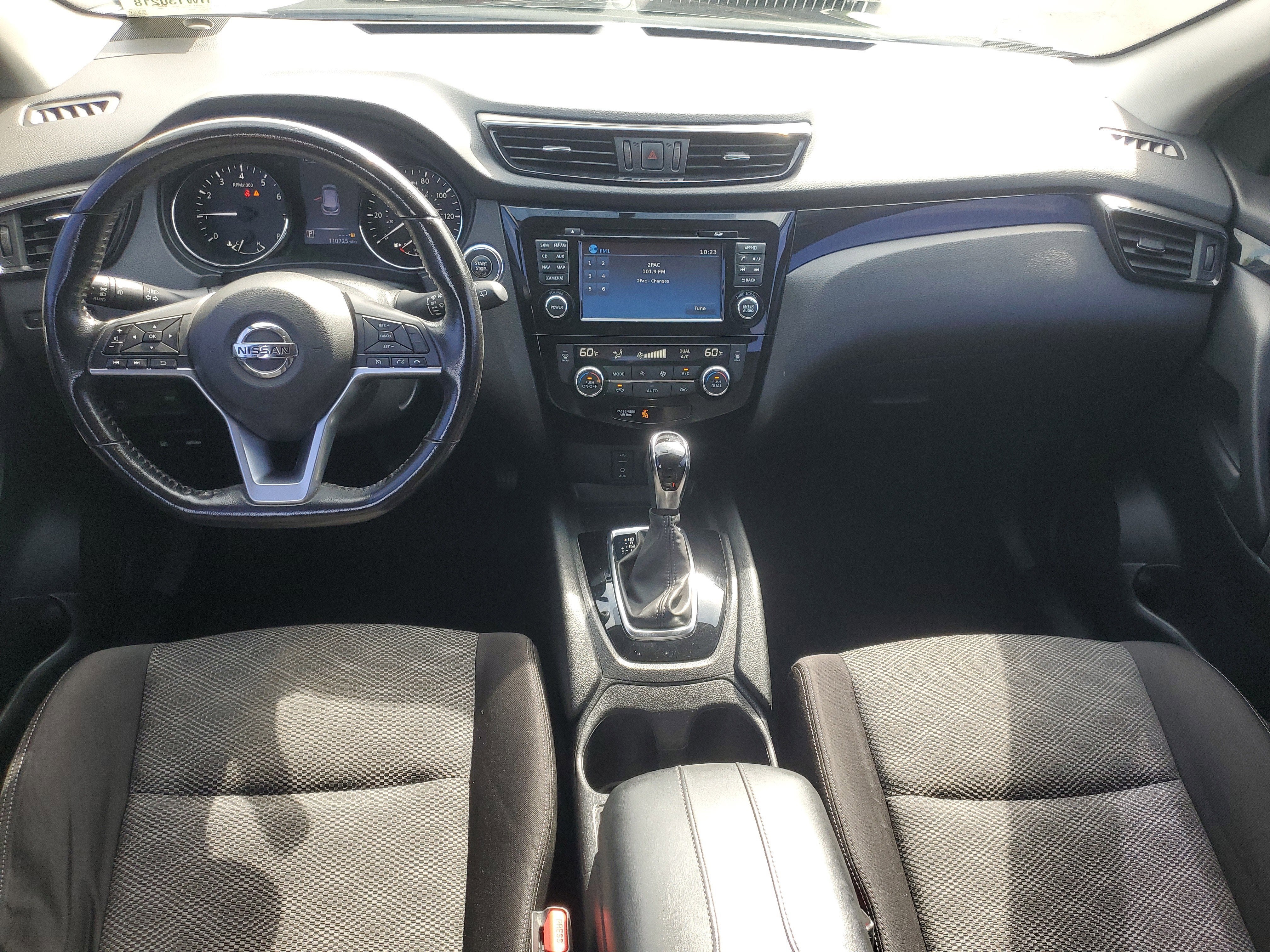 2017 Nissan Rogue Sport SV