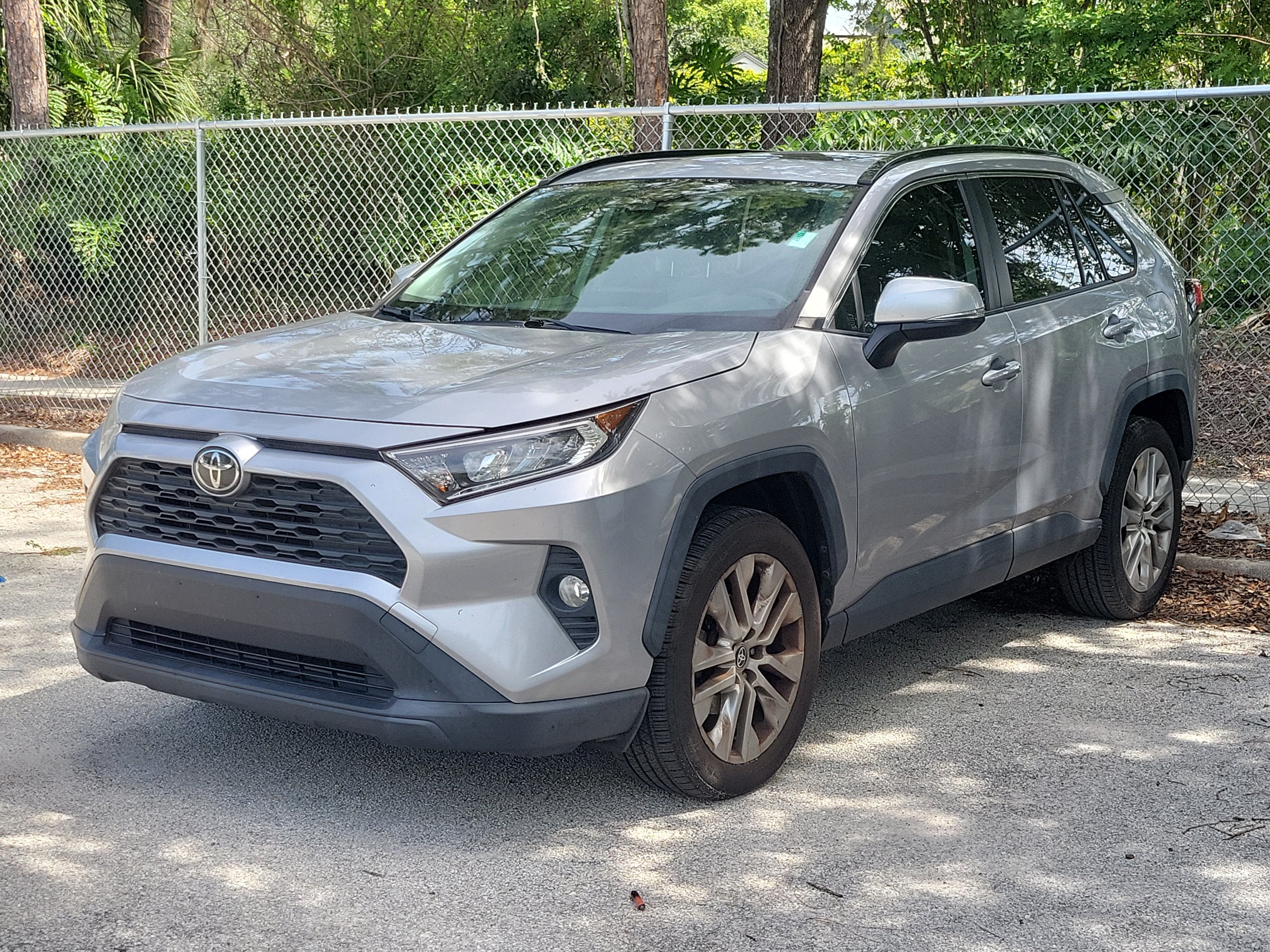 2020 Toyota RAV4 XLE Premium