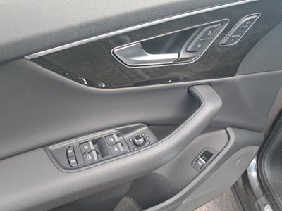 2022 Audi Q7 Premium