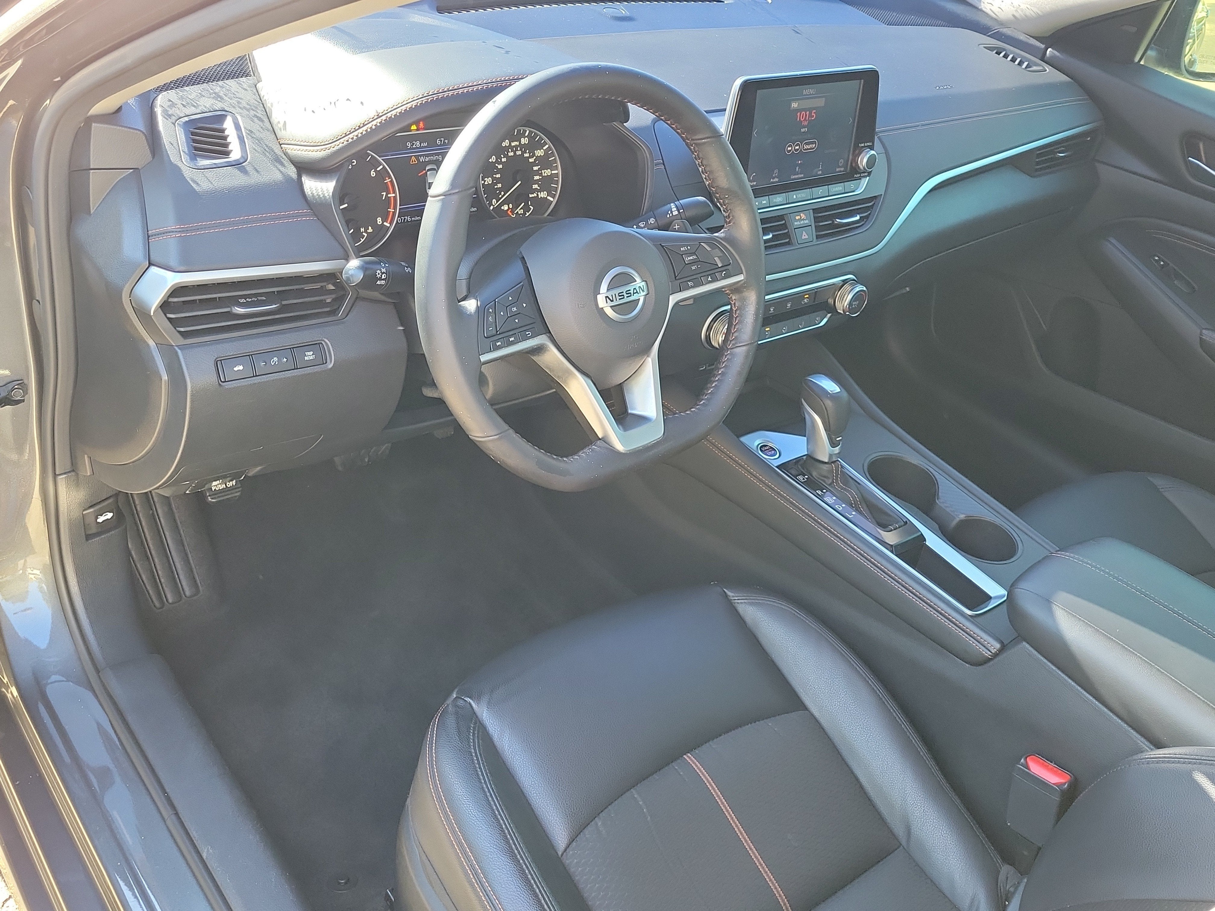 2022 Nissan Altima 2.5 SR