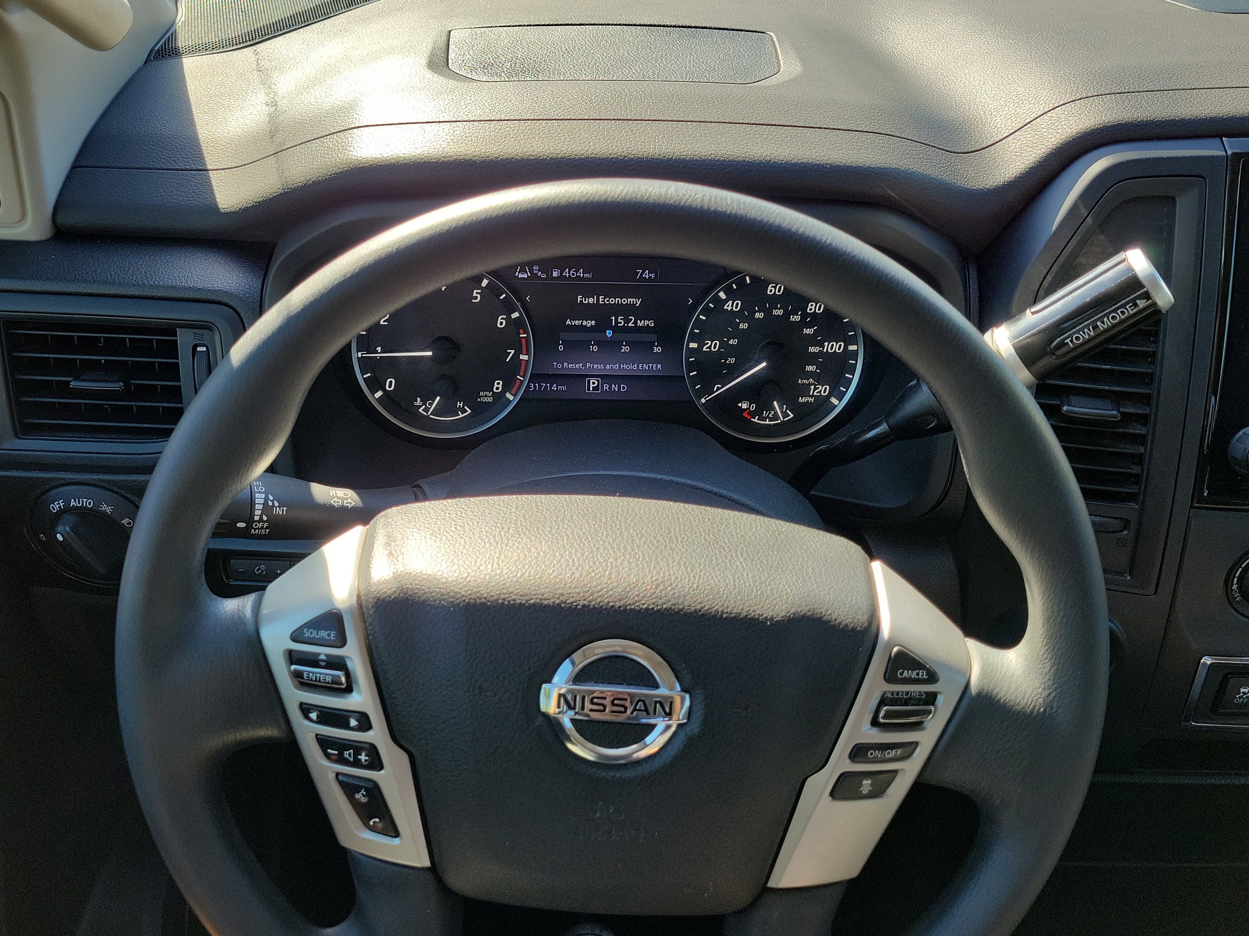 2022 Nissan Titan SV