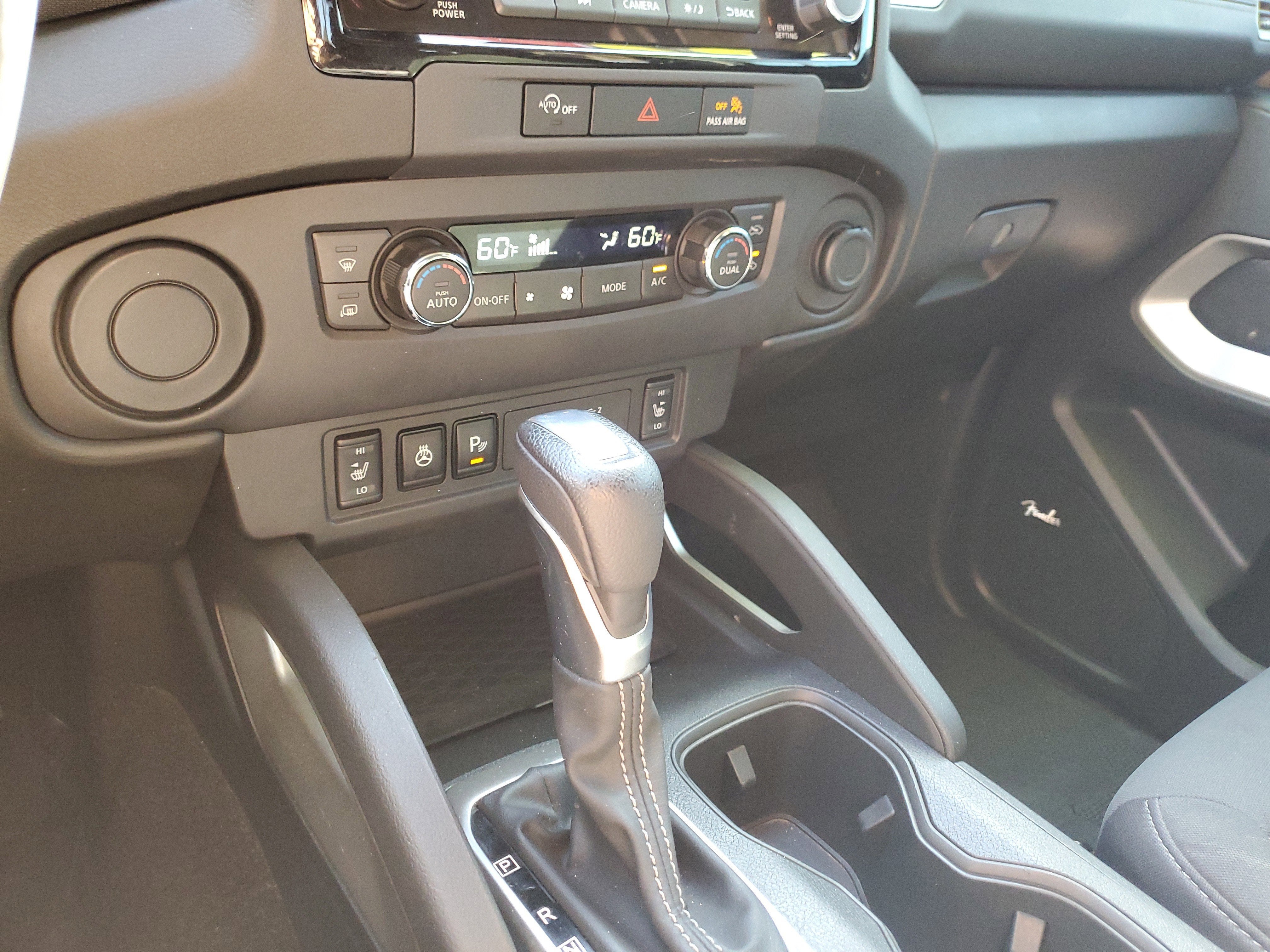 2024 Nissan Frontier SV