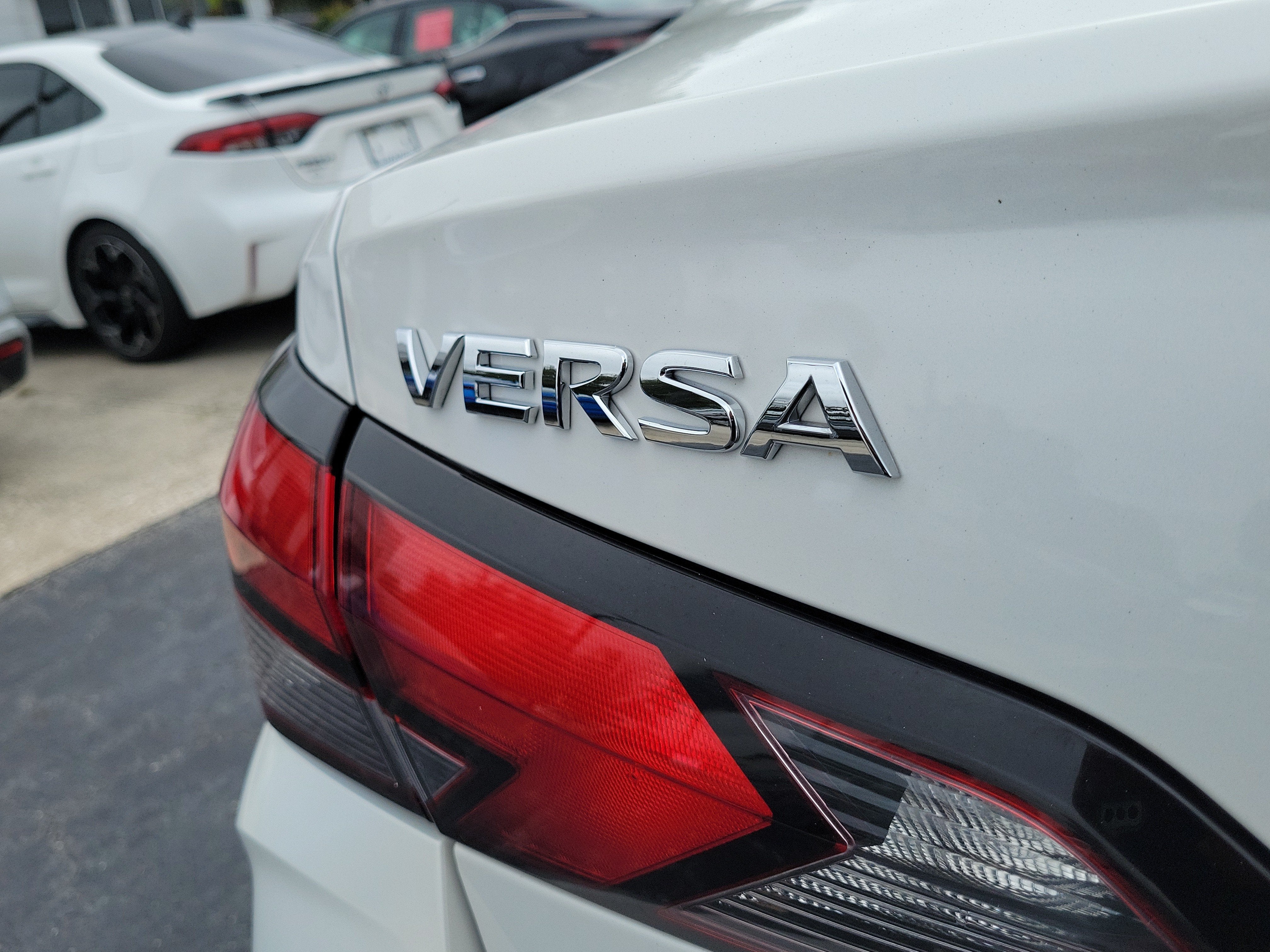 2024 Nissan Versa SV