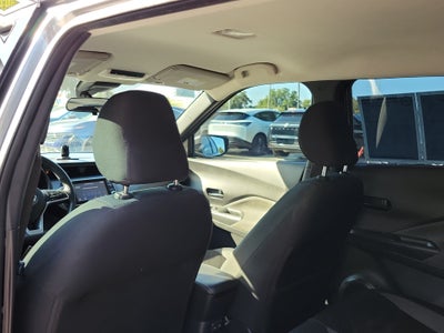 2020 Nissan Kicks S