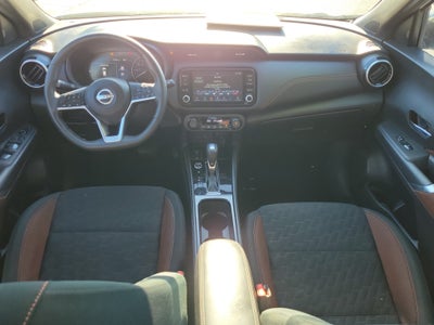 2024 Nissan Kicks SR